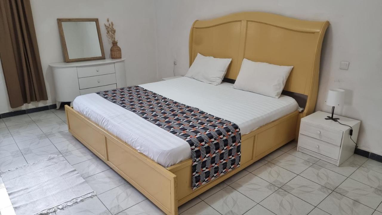 Bed and Breakfast Le K Нуакшот Екстер'єр фото